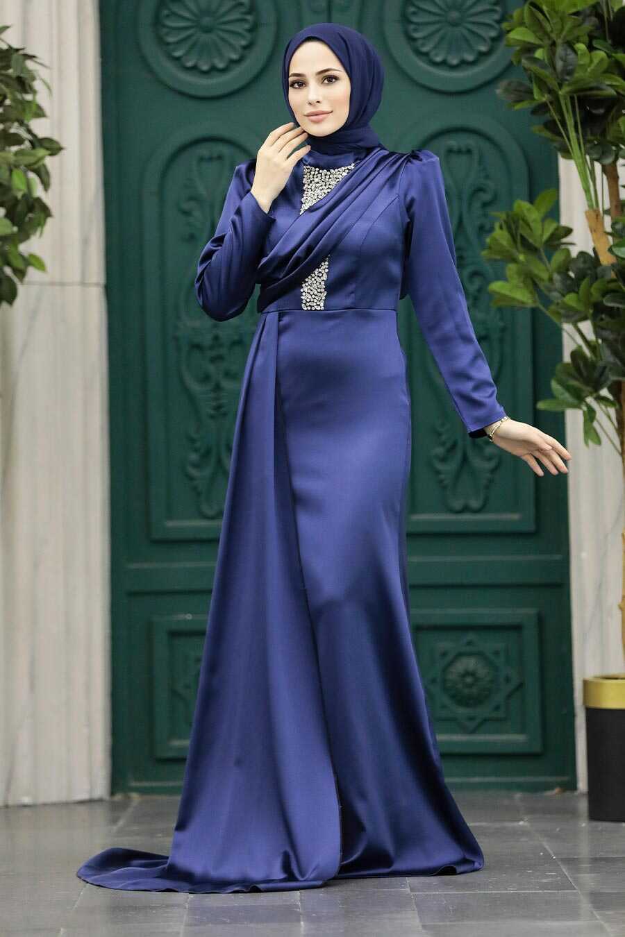 Royal blue dress outlet with hijab