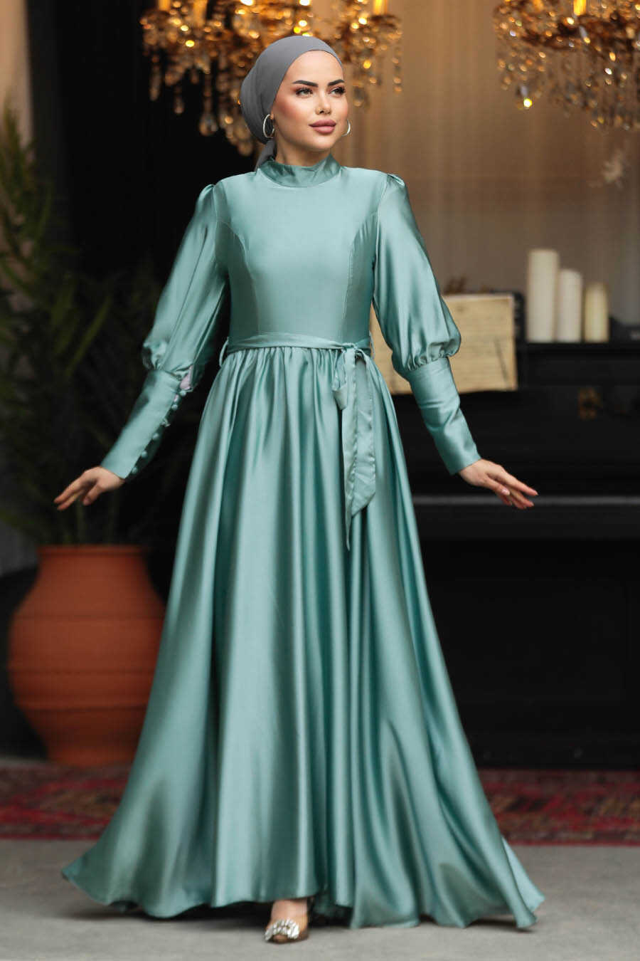 Evening hotsell gown hijab